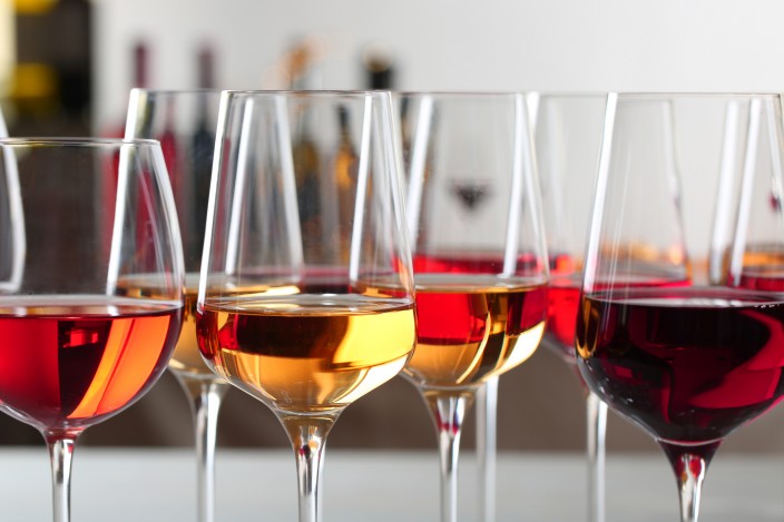 Ein Glas für alle Weine kann eine gute Lösung sein.