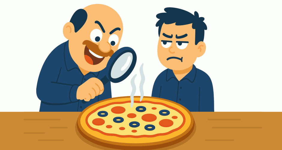 Chef kontrolliert seinen Mitarbeitenden und z&auml;hlt die Oliven auf der Pizza